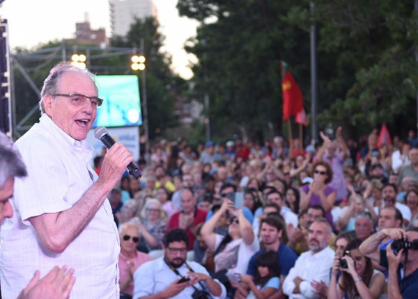  junto a Agustín Rossi